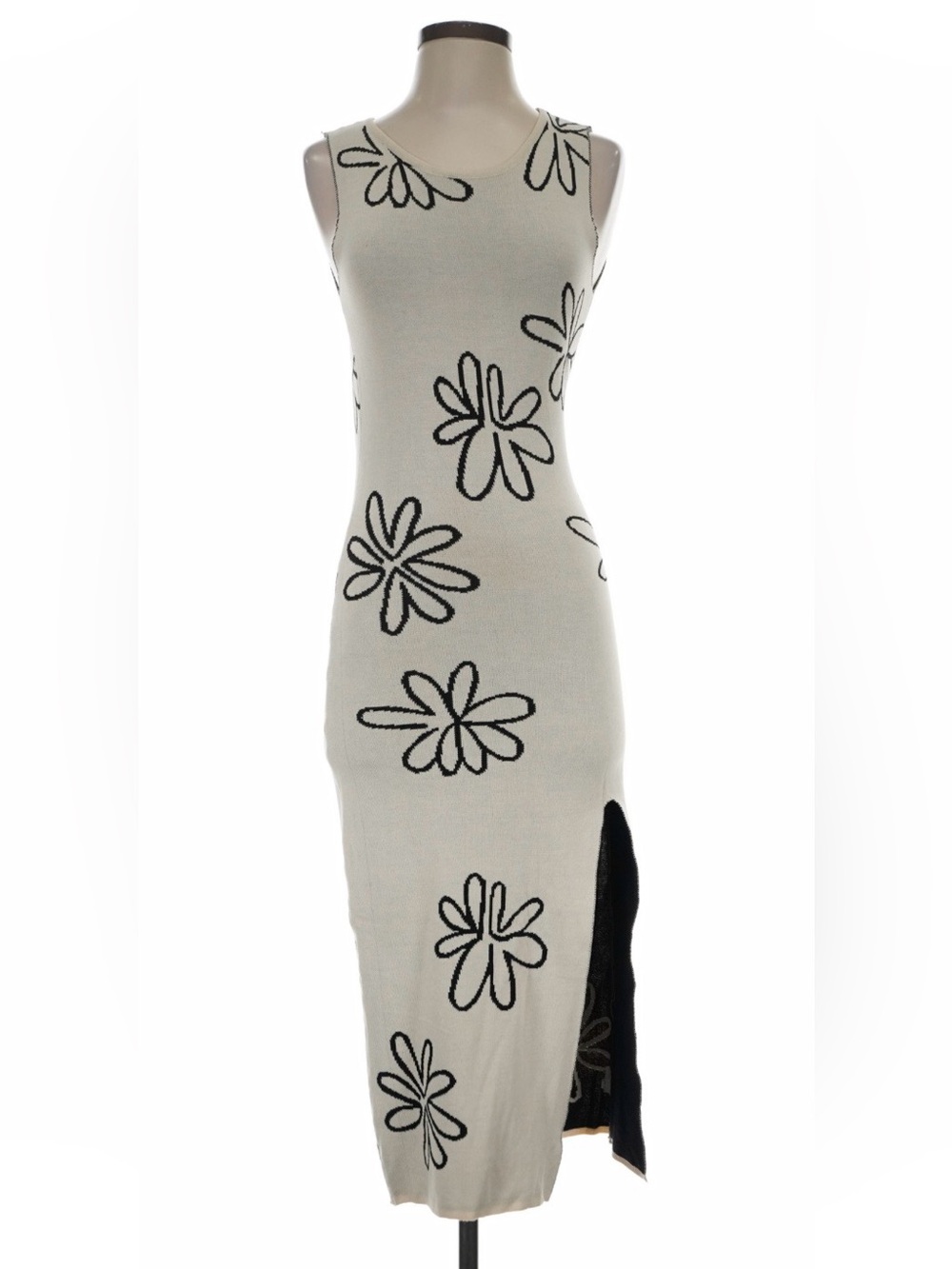 Like New! Ivory & Black Cotton Open Back Floral Print Slit Dress - Size Small
